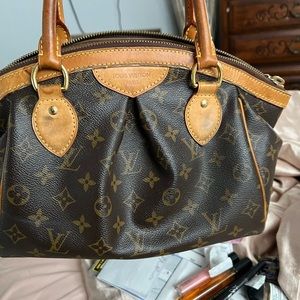 Tivolli authentic very good